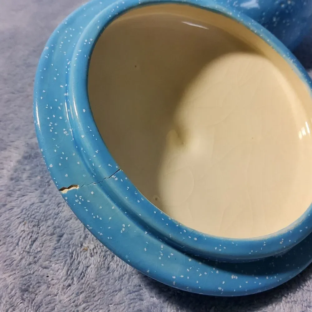 Unbranded vintage blue
